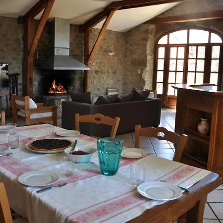 Feriehus La Grange De Chams